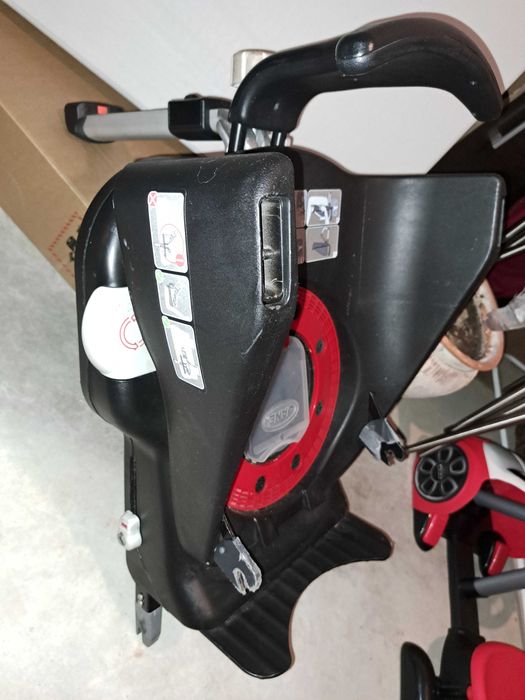 Carrinho de Bebé Jané Matrix Light 2 – 2 em 1 (Ovo + Alcofa) e Isofix