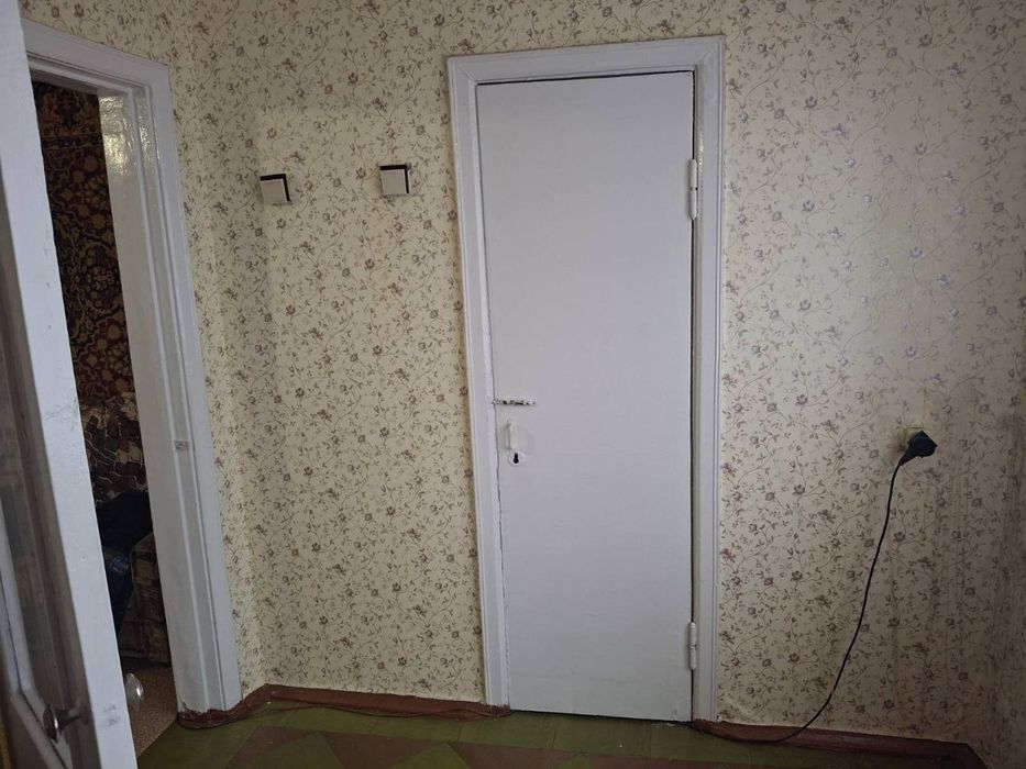 Продам 2 комнатную квартиру АГО 2/5