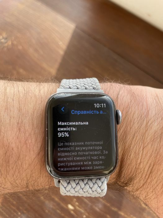 Apple Watch Series 5 40mm GPS+LTE, Space Gray Aluminum Case