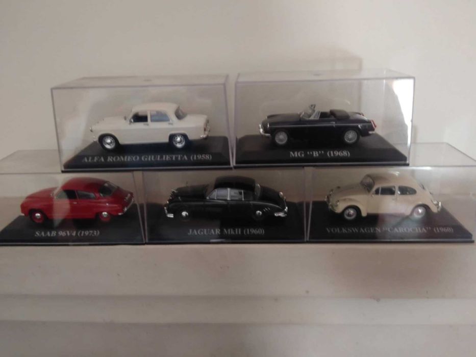 Carros de Coleção de Várias Marcas Novos.