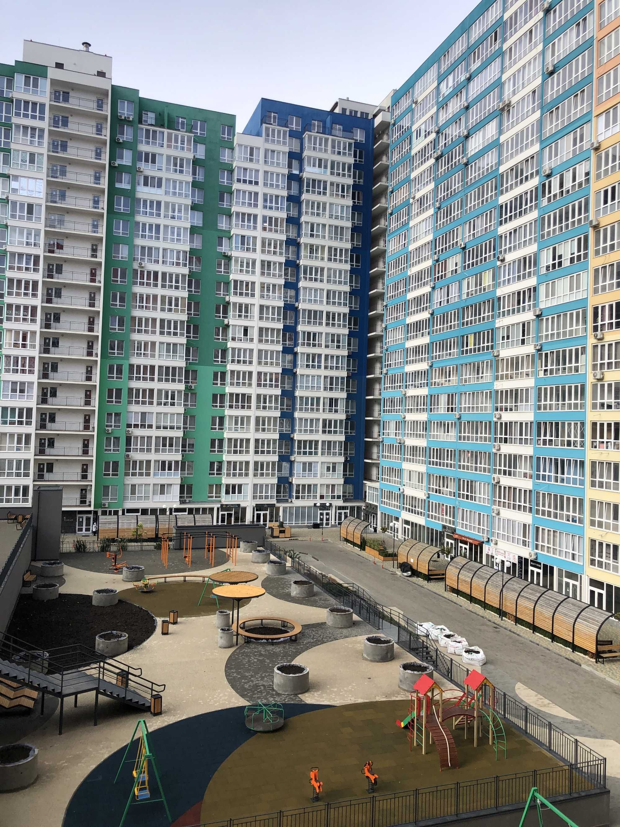 Уютный смарт 28 м² в Акварель 2, дом с генератором