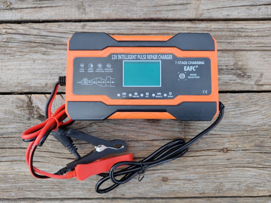 Акція зарядний пристрій EAFC RJTianye Foxsur 12В/24В 10/12/20А