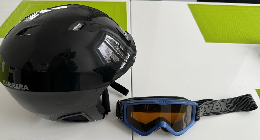 Kask narciarski carrera i gogle uvex