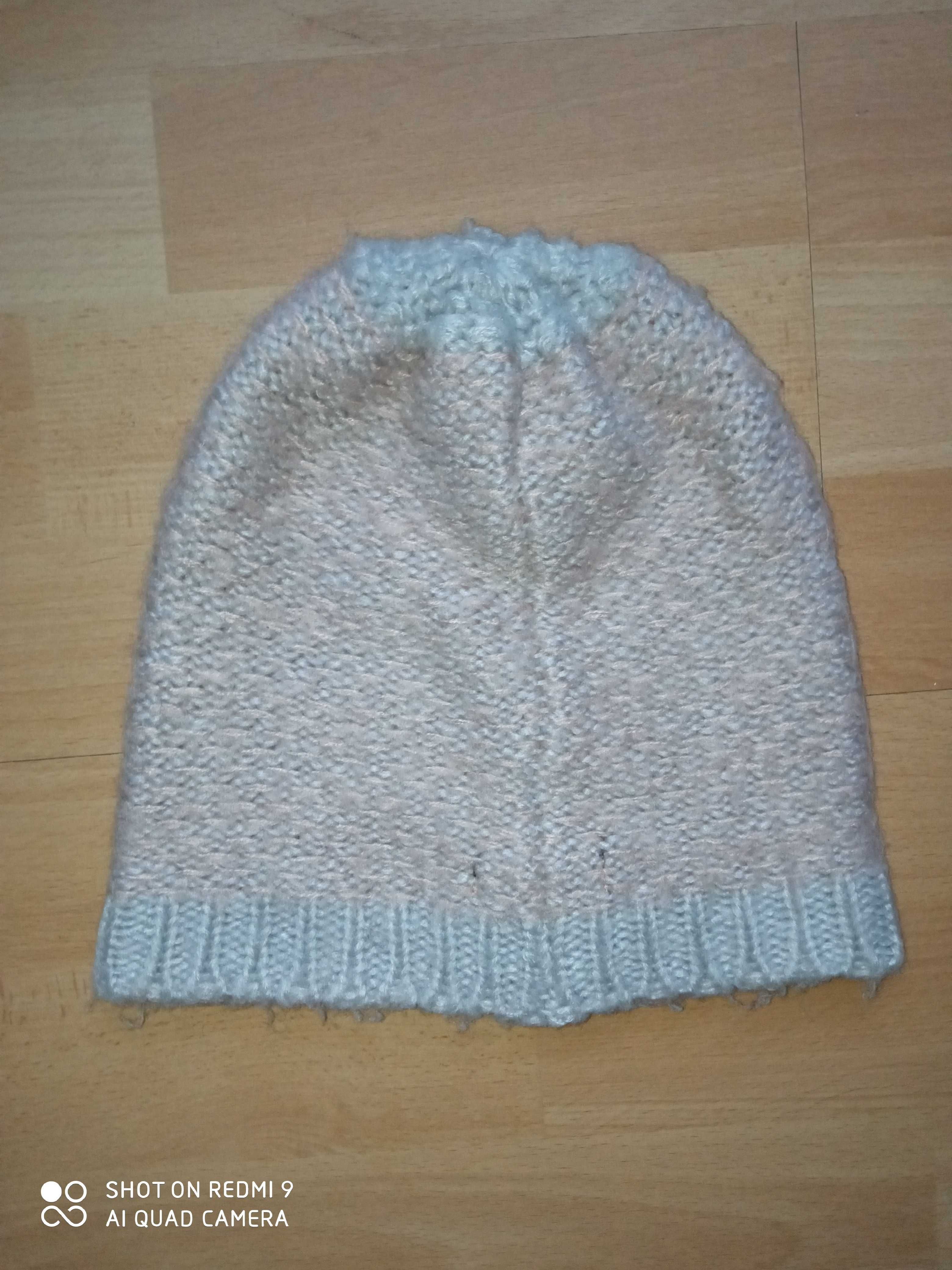Zimowa czapka Mohito