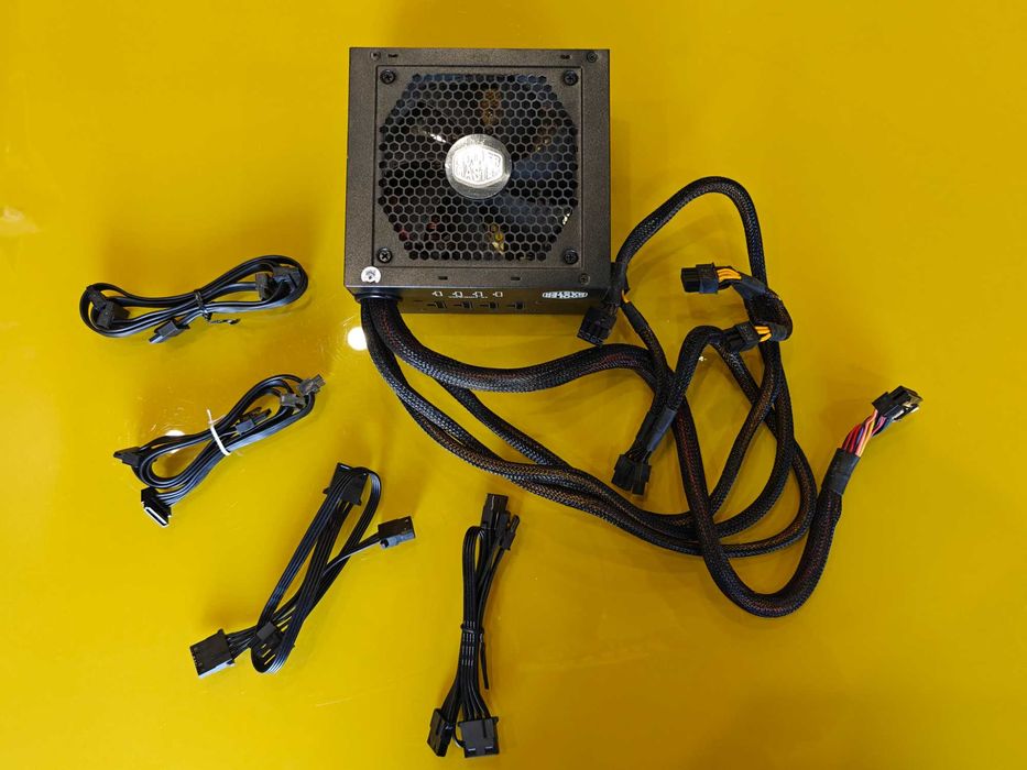 Модульний Блок Живлення Cooler Master 650Вт G650M 80 PLUS Bronze