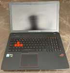 Computador portátil Republic of Gamers. Excelente condição.