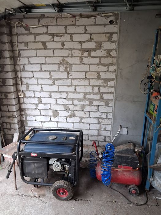 Комплект бесперебойного питания .