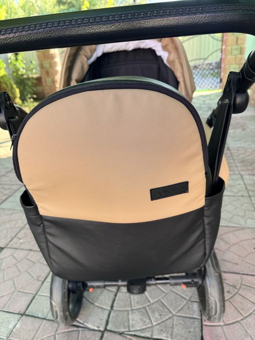 Дитяча універсальна коляска