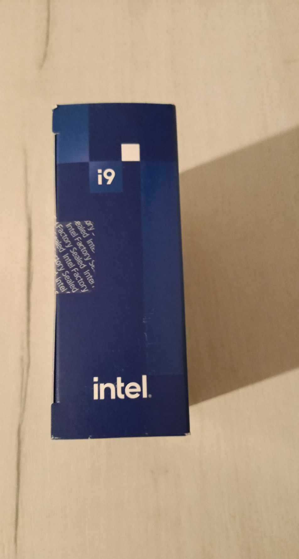 Sprzedam nowy nie otwierany  procesor Intel Core i9-13900KF