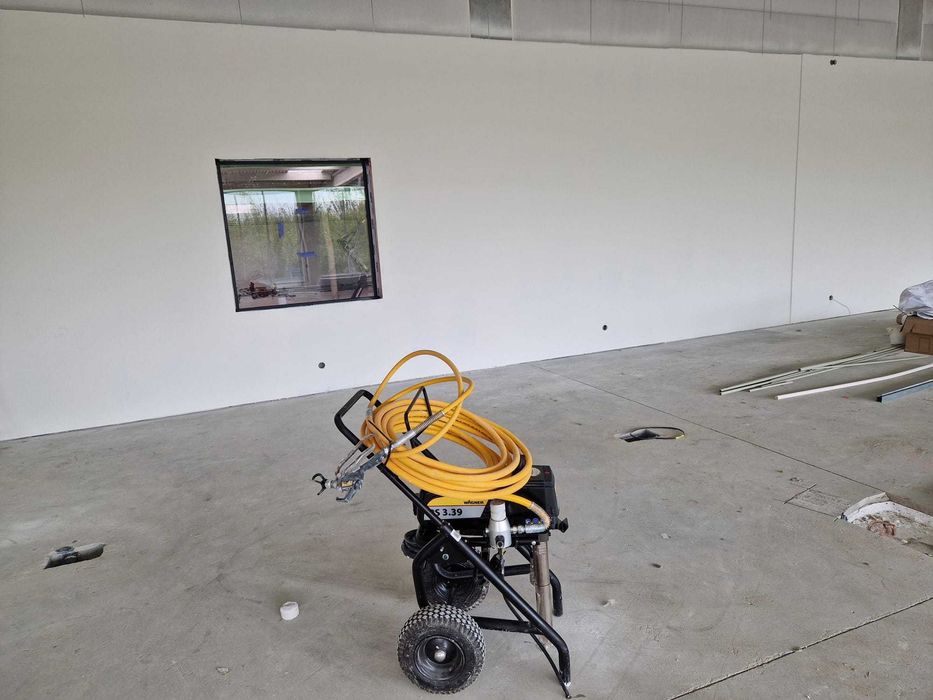 Gładzie/Malowanie agregatami, tynki ozdobne, zabudowa GK