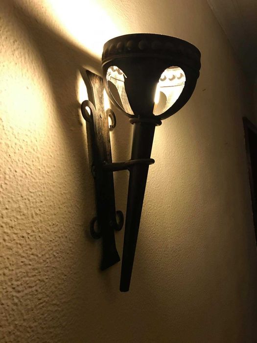 Apliques parede com ligação electrica