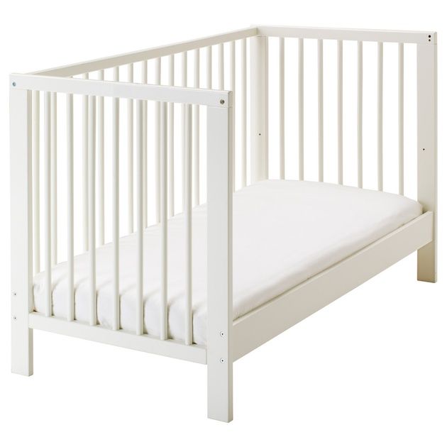 Продам детскую кроватку от фирмы IKEA