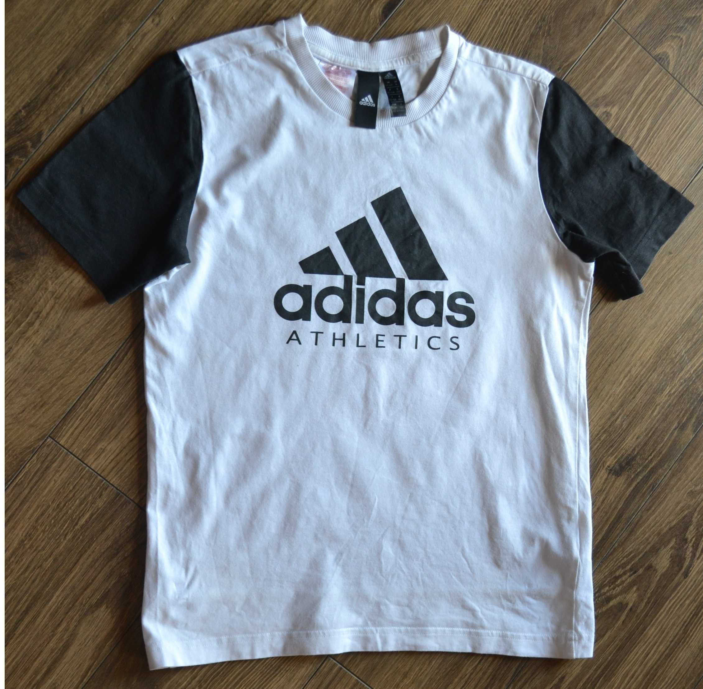 T-shirt chłopięcy adidas