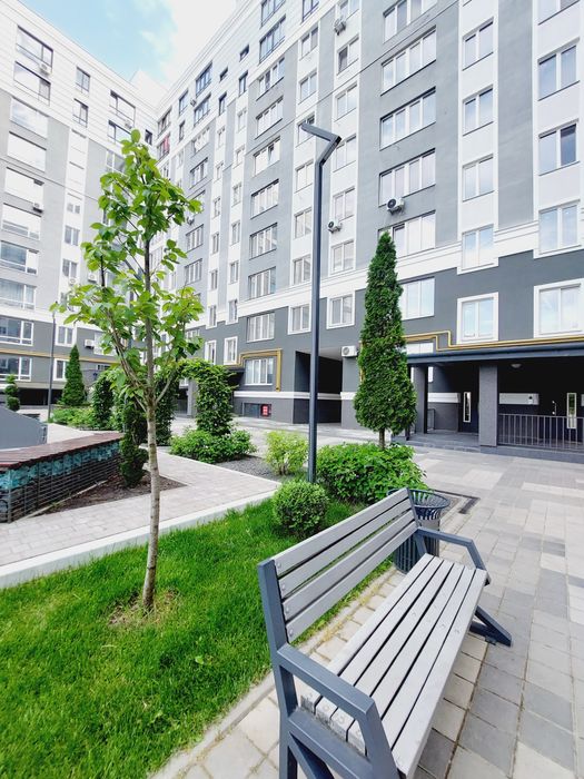 Продам однокімнатну квартиру з частковим ремонтом