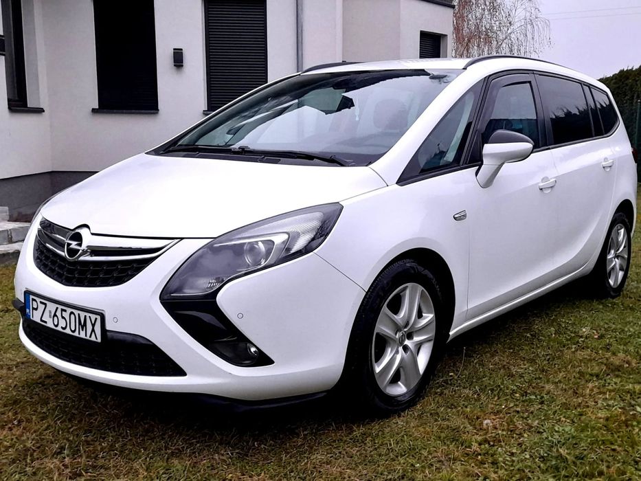 Opel Zafira C Tourer 1,6 turbo LIFT Zadbana Jeden Właściciel w Polsce LPG