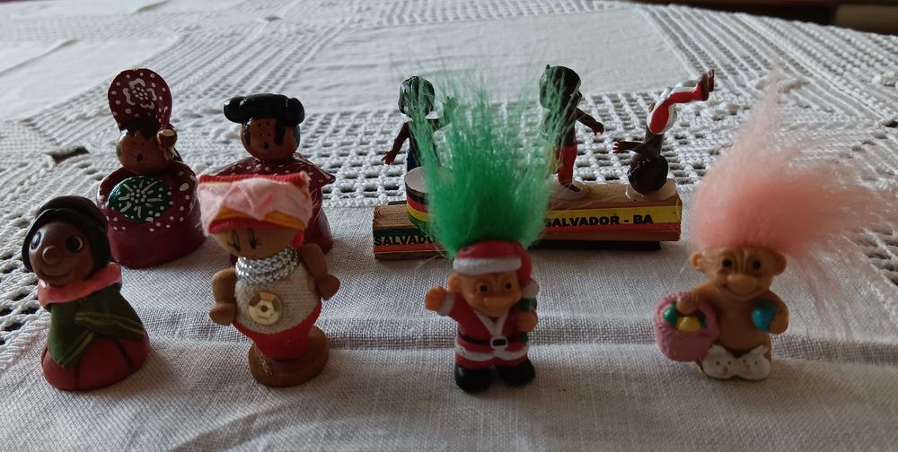Bonecos em miniatura