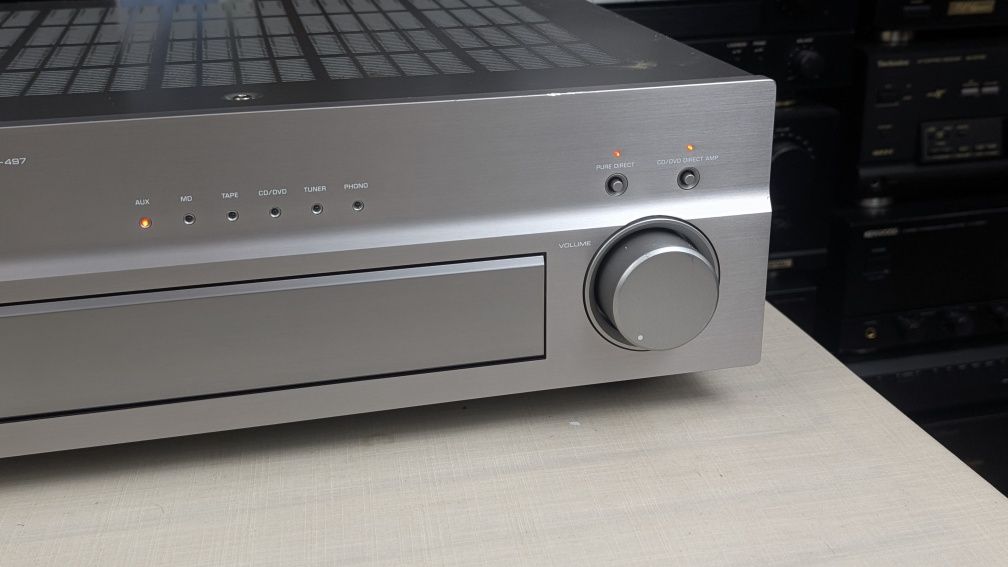 Yamaha AX-497 Flogowy model wzmacniacza stereo