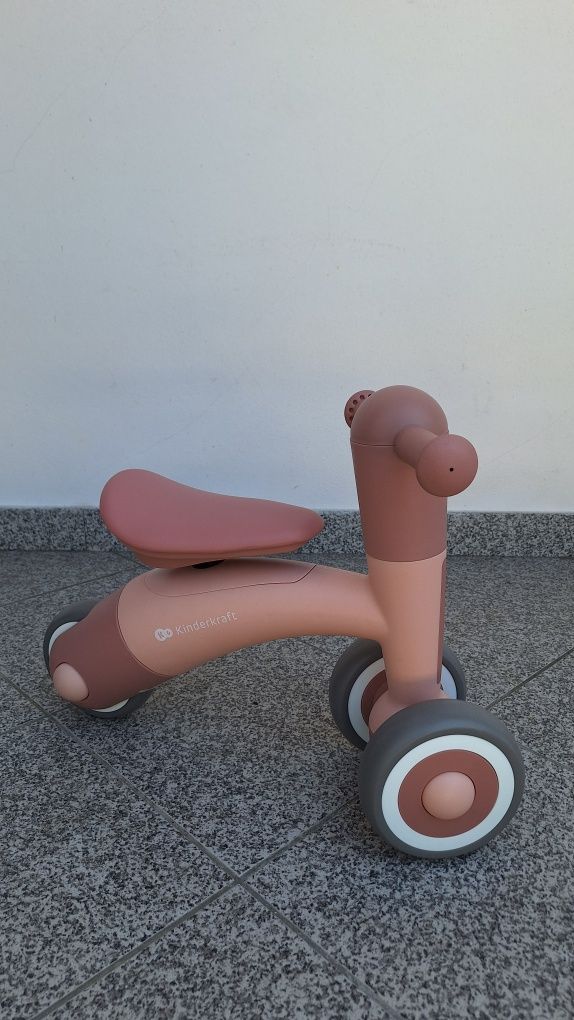 Triciclo / Bicicleta Kinderkraft Minibi