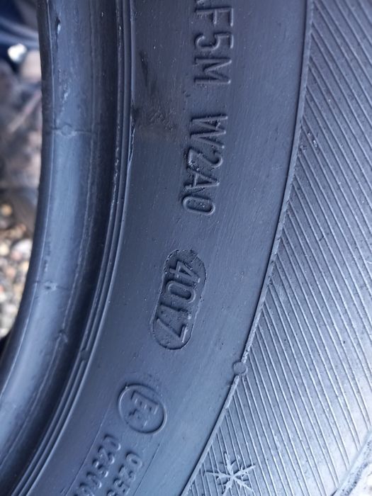 4x Opony Używane Zimowe 215/60R16 Barum