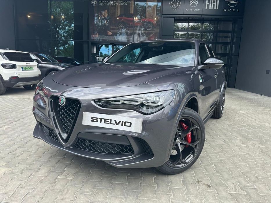 Alfa Romeo Stelvio Alfa Romeo Stelvio Quadrifoglio 2.9 V6 520KM