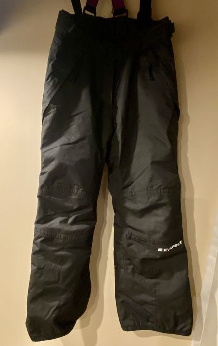 Spodnie narciarskie rozmiar 140 na sanki narty zimowe