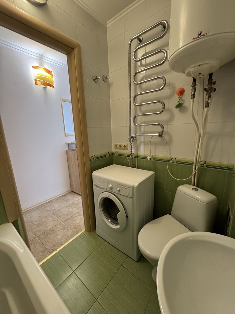Продам 2 кім квартиру Березняки, вул Івана Миколайчука, 17/2