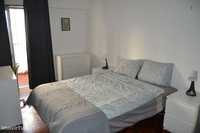 563606 - Quarto 1 - Quarto com cama de solteiro em apartamento com...