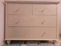 Komoda Ikea biała/mleczna