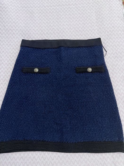 Стильний костюм Massimo Dutti