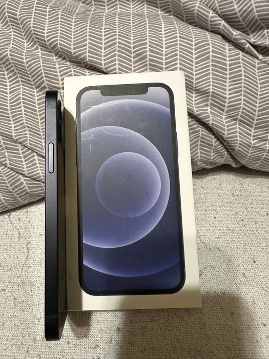 Iphone 12 jak nowy