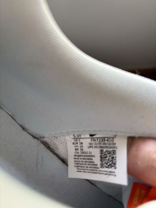 Sapatilhas Nike Air Force I tamanho 38