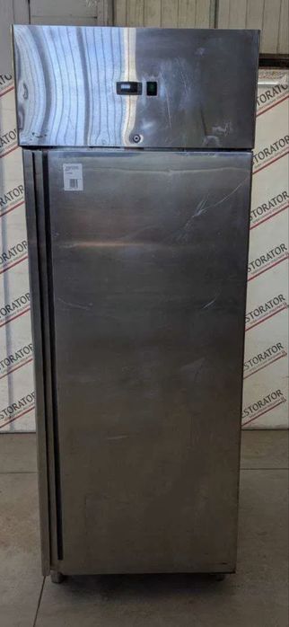 професійний холодильник  EWT INOX  GN650TN