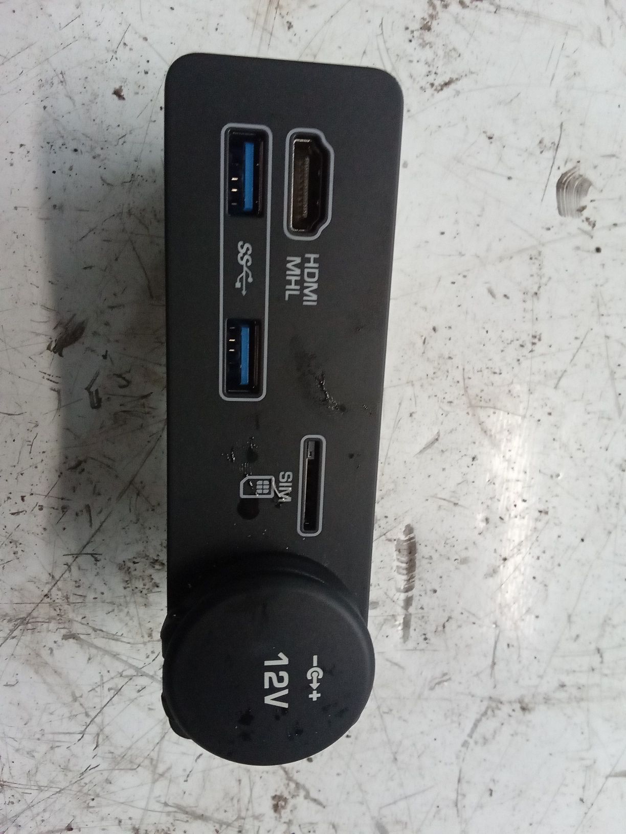 Gniazdo USB HDMI Land Rover Discovery V