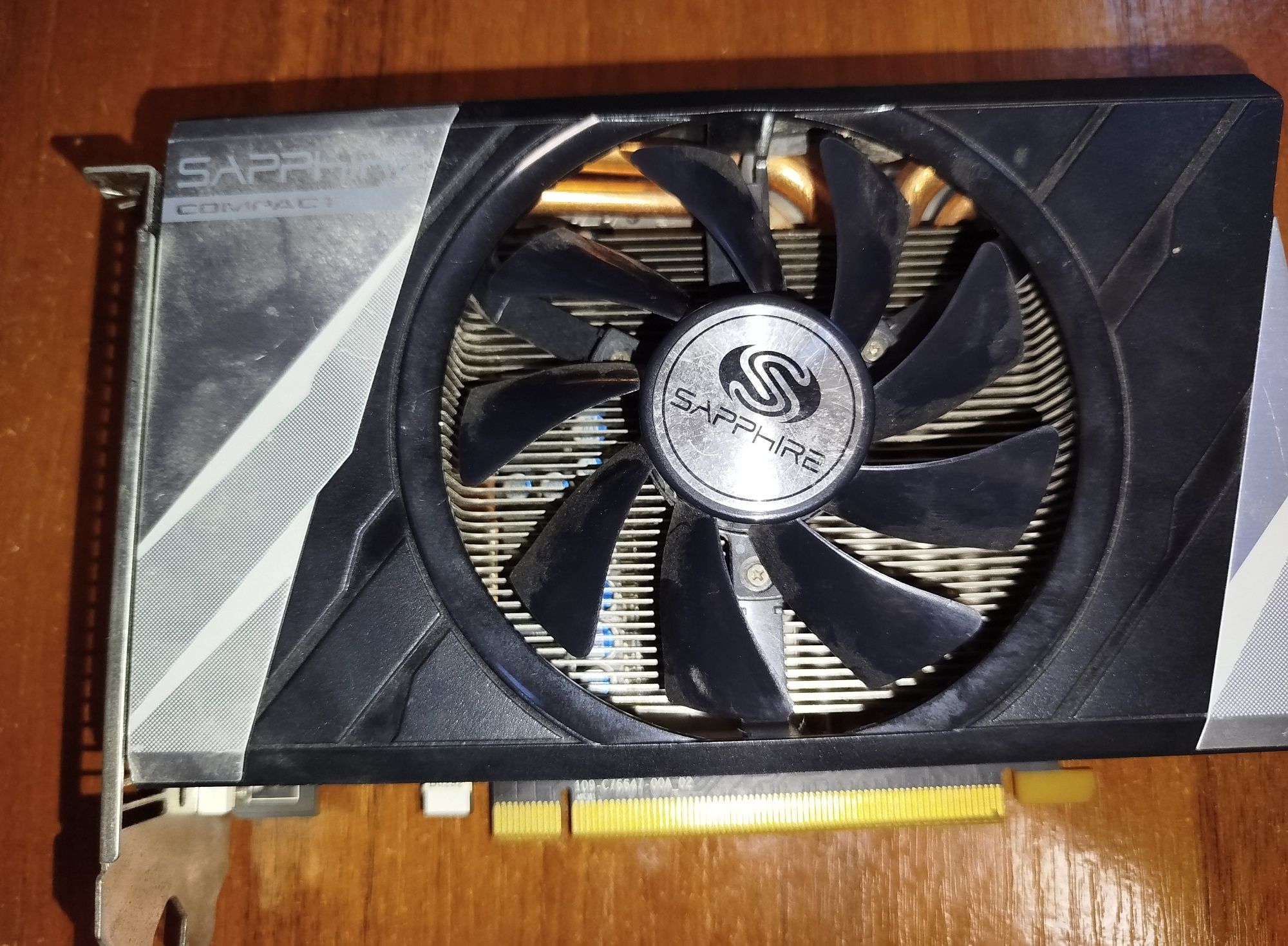 продам нерабочую r9 380 2gb
