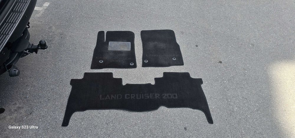 Land cruiser 200 килимки
