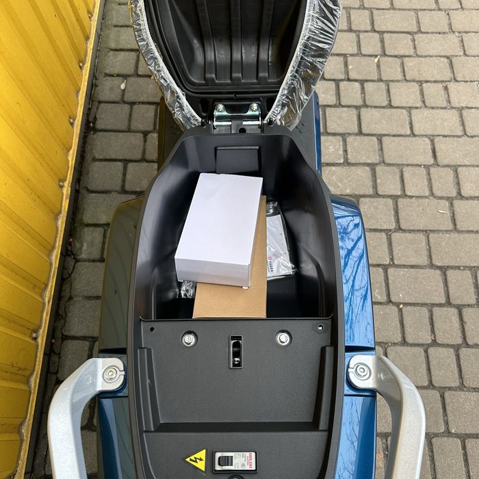 Новий електроскутер Yadea T5 2000W 72V20Ah 2024р.Графеновий АКБ скутер