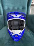 Kask Fox V1 roz. M 57-58 cm