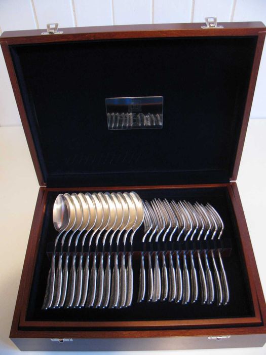 Zestaw srebrnych sztućców Hefra