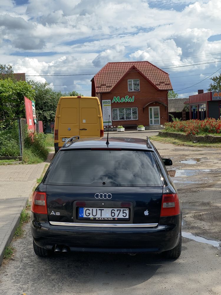 Продам Ауді а6с5 1.9