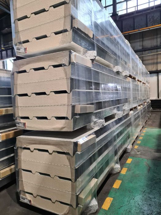 Płyta warstwowa obornicka dachowa 150mm /2 gatunek poliuretan OD RĘKI