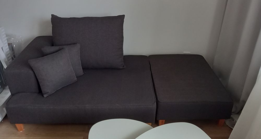 Sofa z puffem nowa