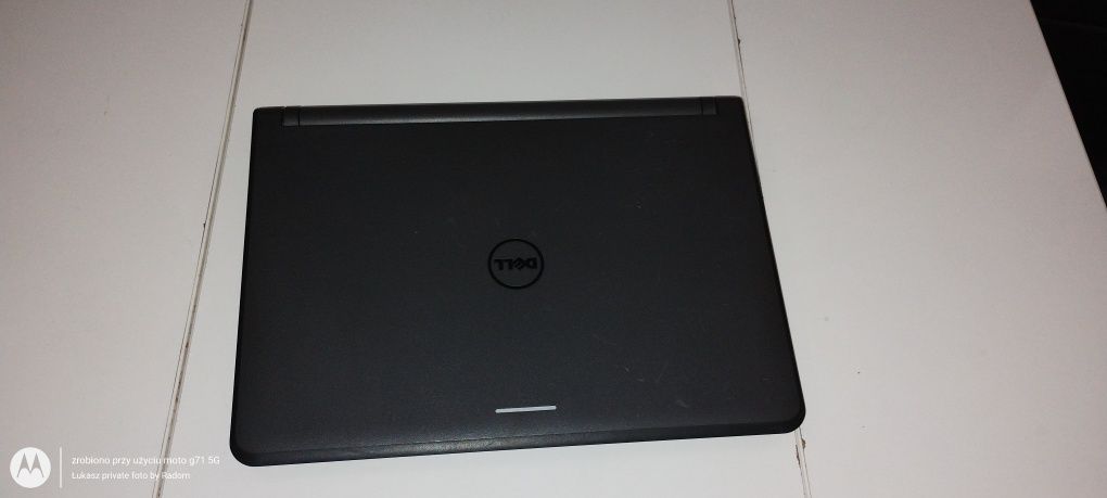 Laptop Dell latitude 3350