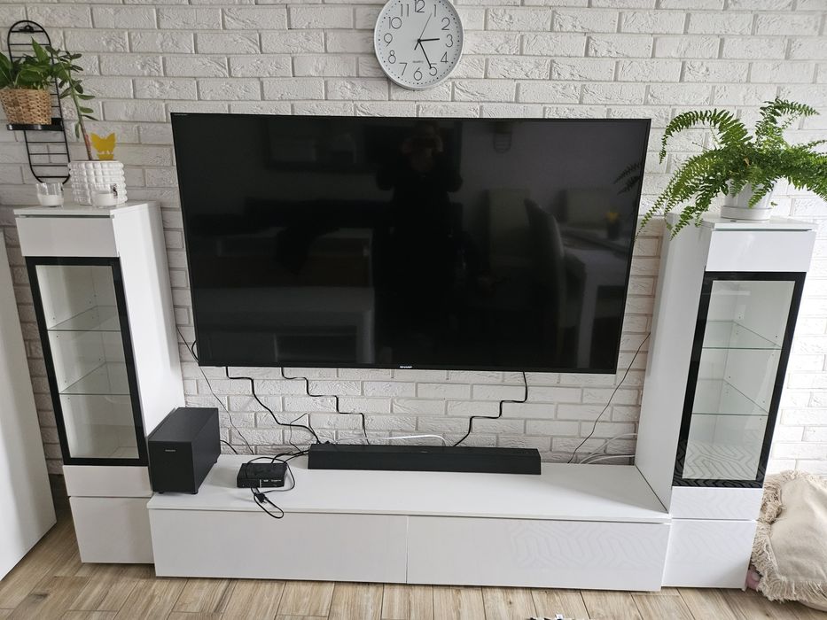 Sprzedam dwie witryny+szafka rtv