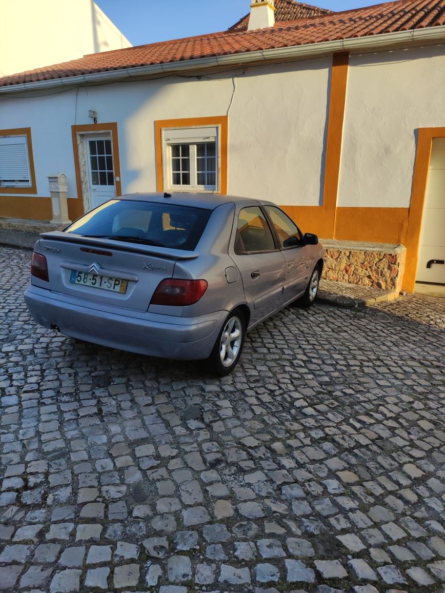 Citroën Xsara Hatchback 1.4 Gasolina – 2001 – 600€