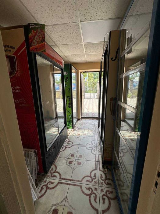 КВАСИЛІВ 90м2 Здам ФАСАДНЕ ОКРЕМОСТОЯЧЕ приміщеня зДілянкою надДорогою