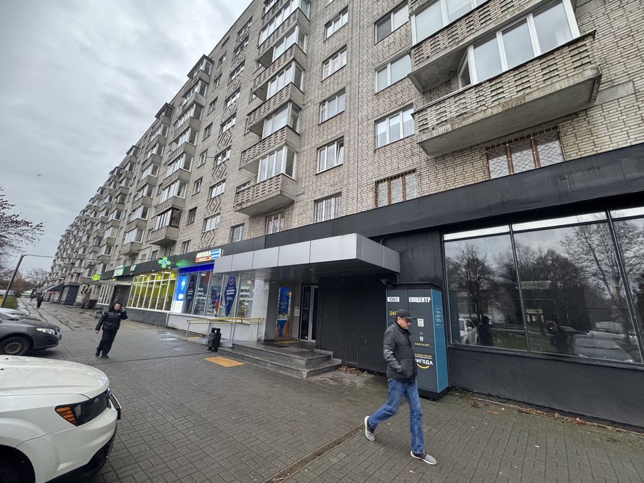 Оренда приміщення магазину вул.Володимира Великого