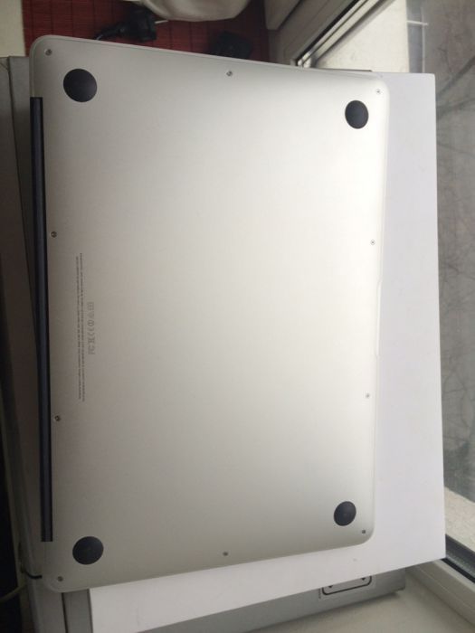 MacBook Air 13" (SSD256Gb,RAM 4Gb DDR3 1600Mhz)