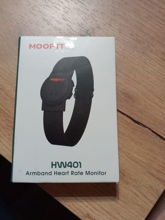 Opaska sportowa monitor pracy serca