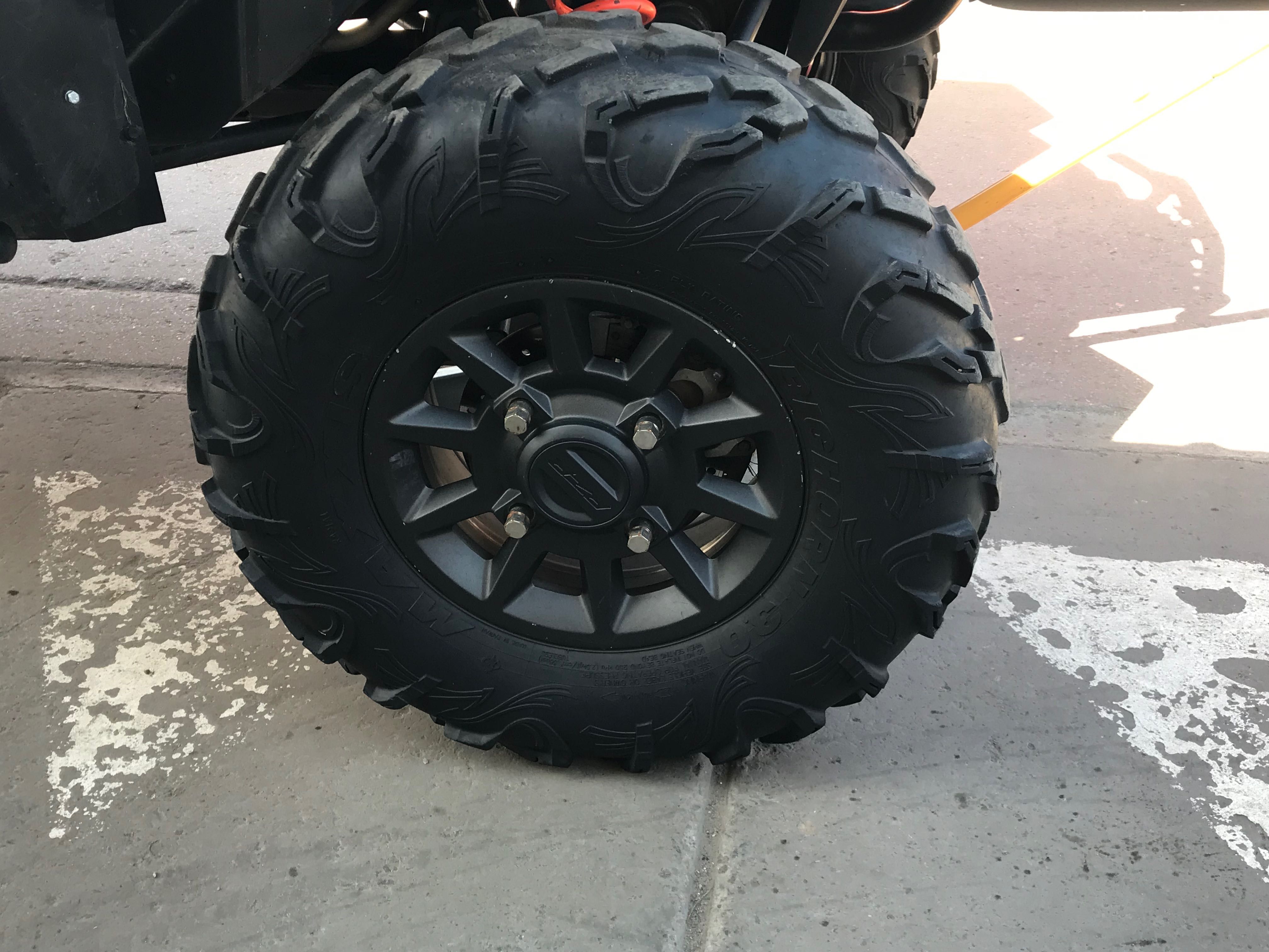 Продам резину MAXXIS BIGHORN 3.0