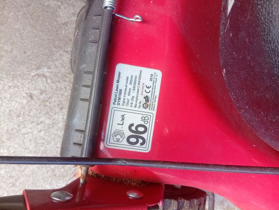 Kosiarka spalinowa z napędem Hurricane 135cm